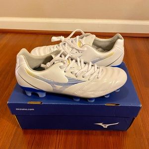 Mizuno - Rebula Cup Elite FG - US size 7 - White/Wave Cup Blue- firm ground